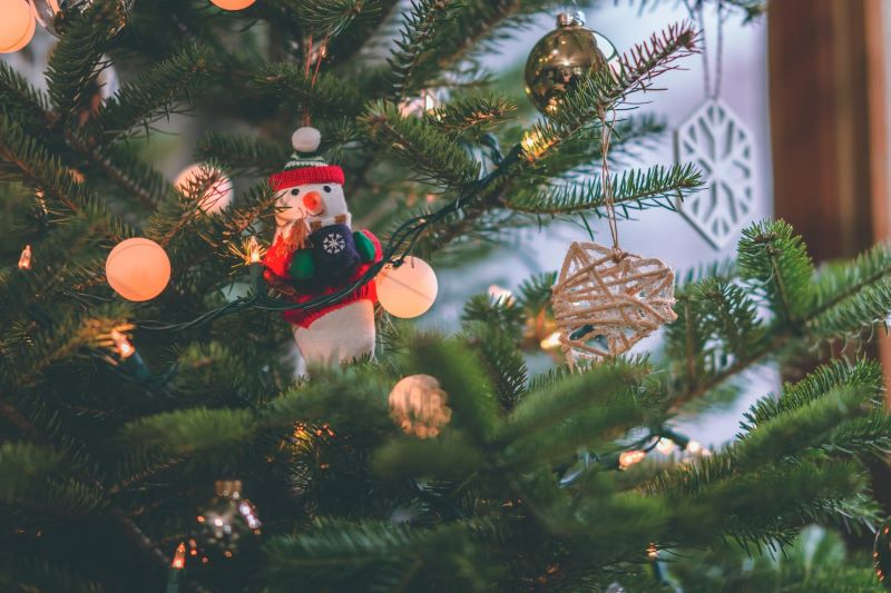 The Benefits of Using an Artificial Christmas Tree Instead of a Real Tree